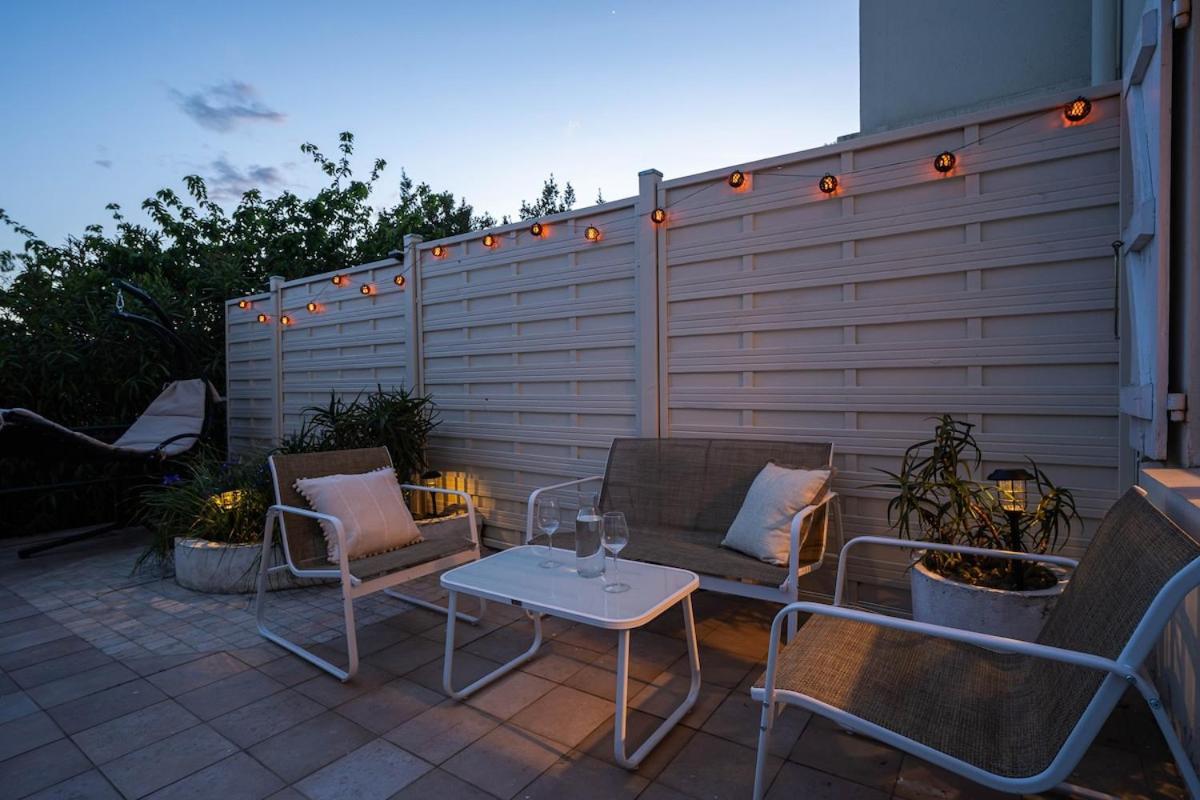 La Citadelle ~ Jacuzzi ~ Terrasse Apartment Carcassonne Luaran gambar